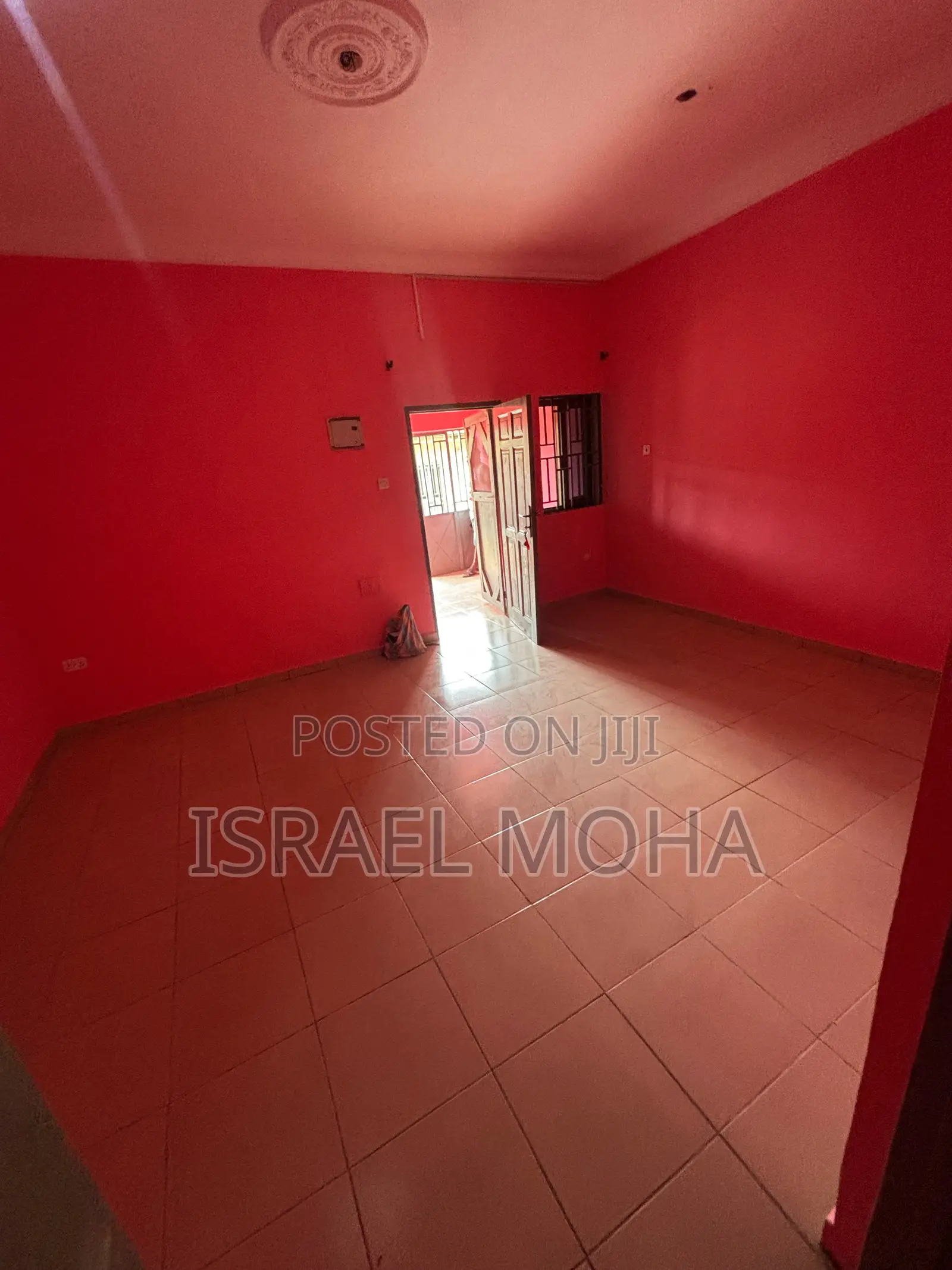 1bdrm Apartment in Survive School, Frafraha for rent