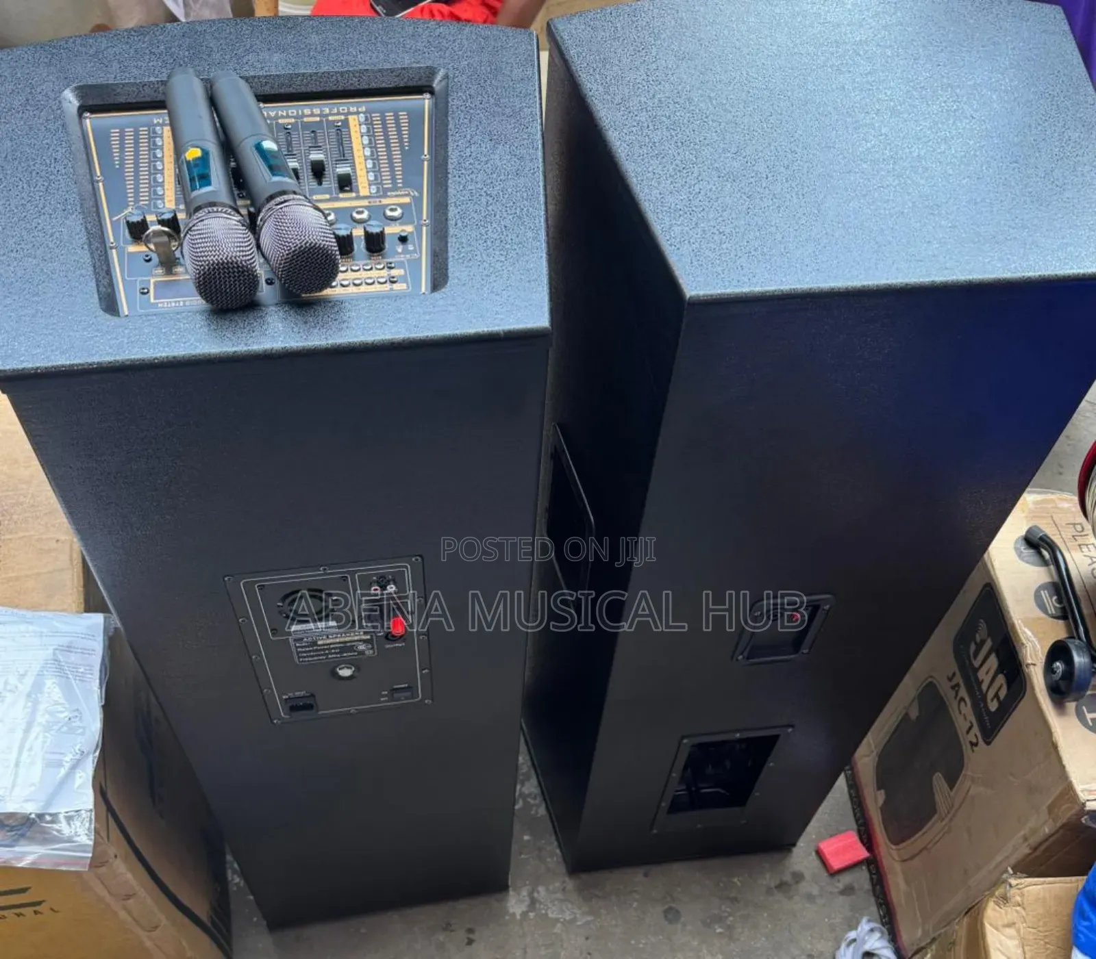 Jac- Active Speaker Pair With Two Microphone