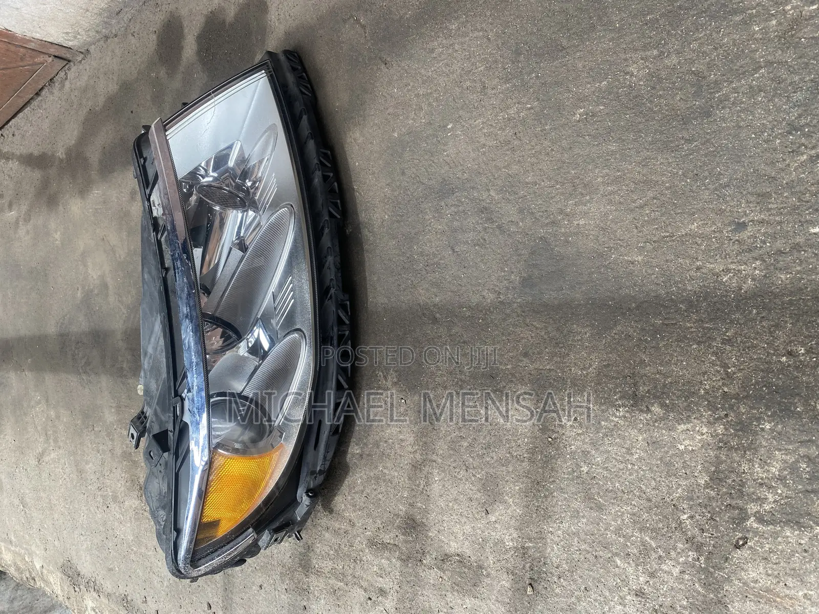 Lincoln MKZ Head Light