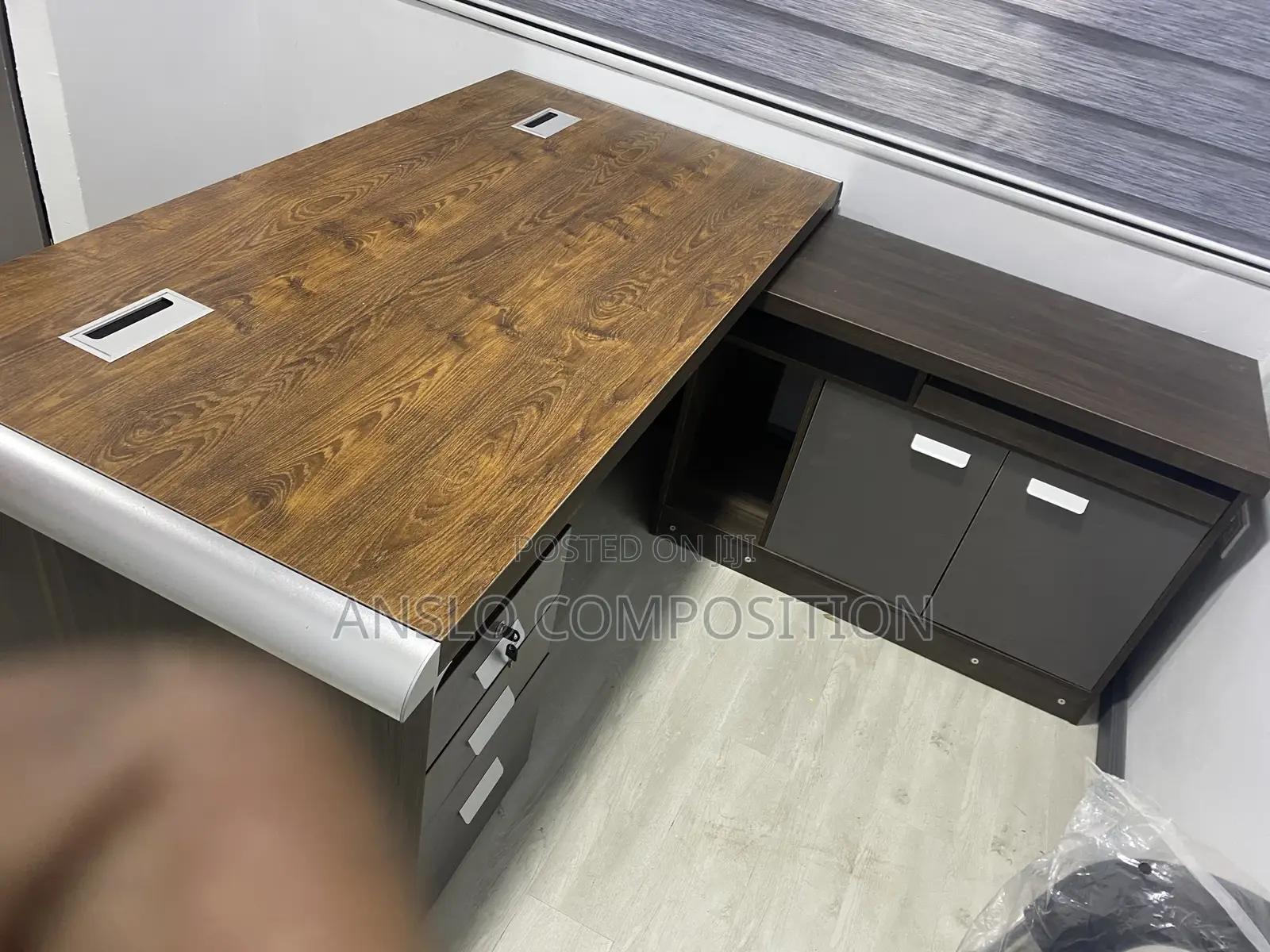Latest L-Shape Office Table