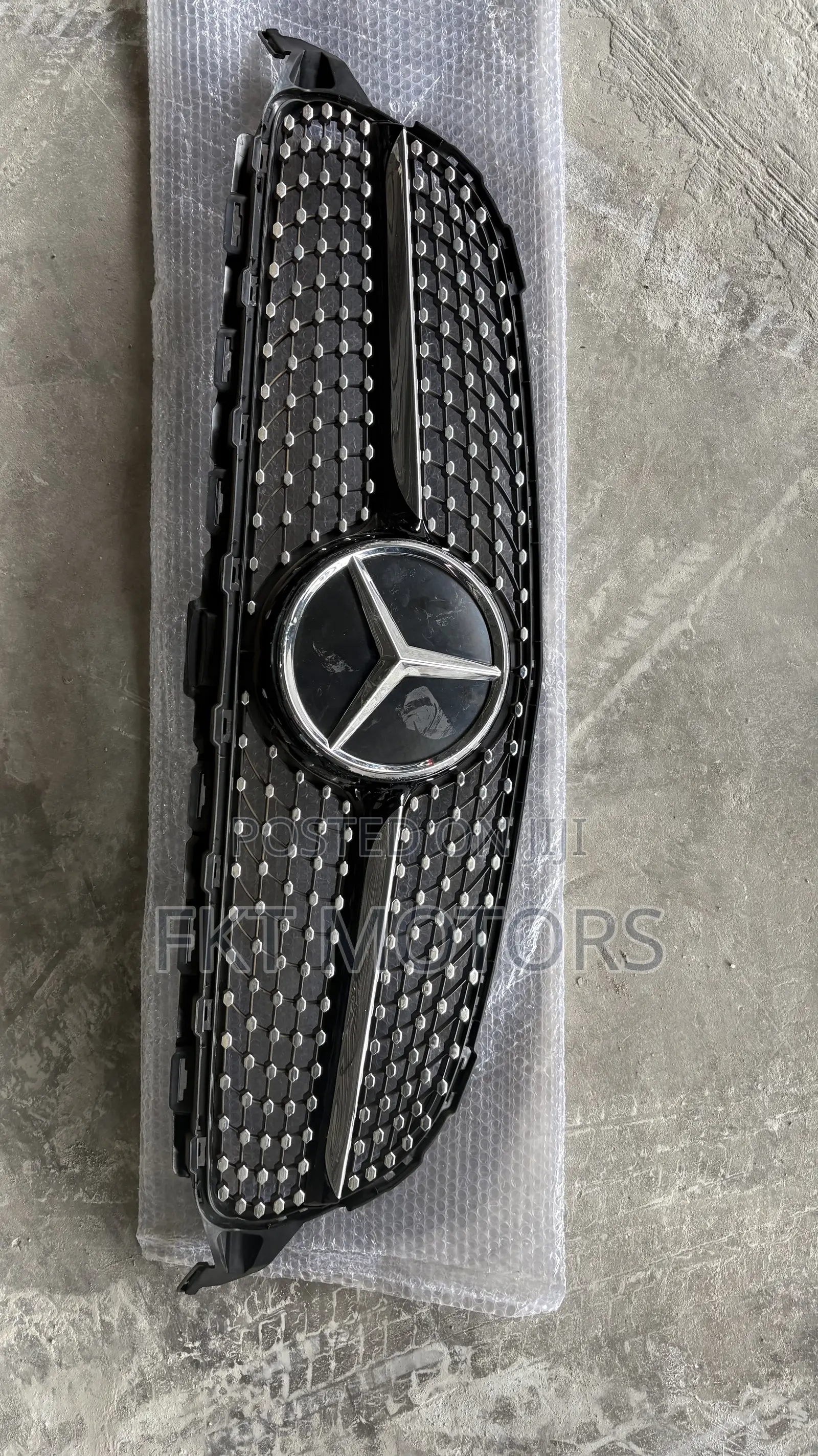 Mercedes Benz C300 W205 Front Grille2015,2016,2017,2018,2019