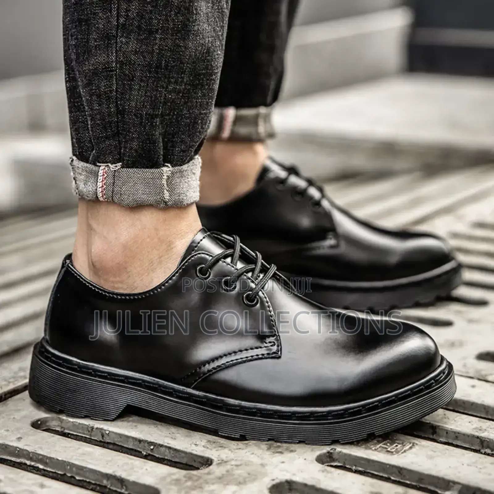 Dr Martens Mono 1461