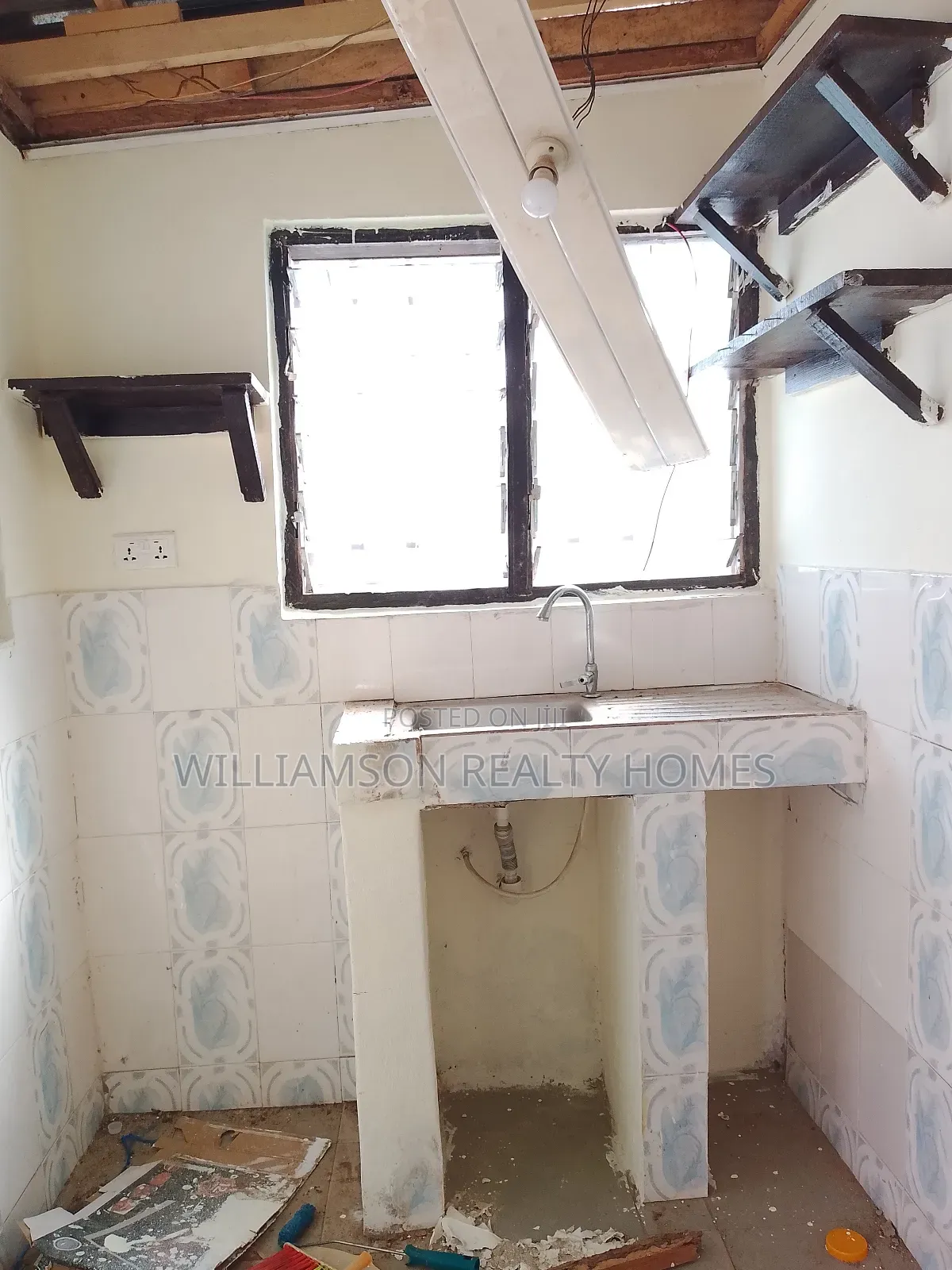 1bdrm Apartment in Hfc Estate Area, Spintex for rent