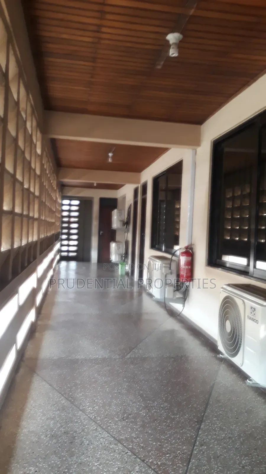 6 Room Office Space for Rent at Lapaz