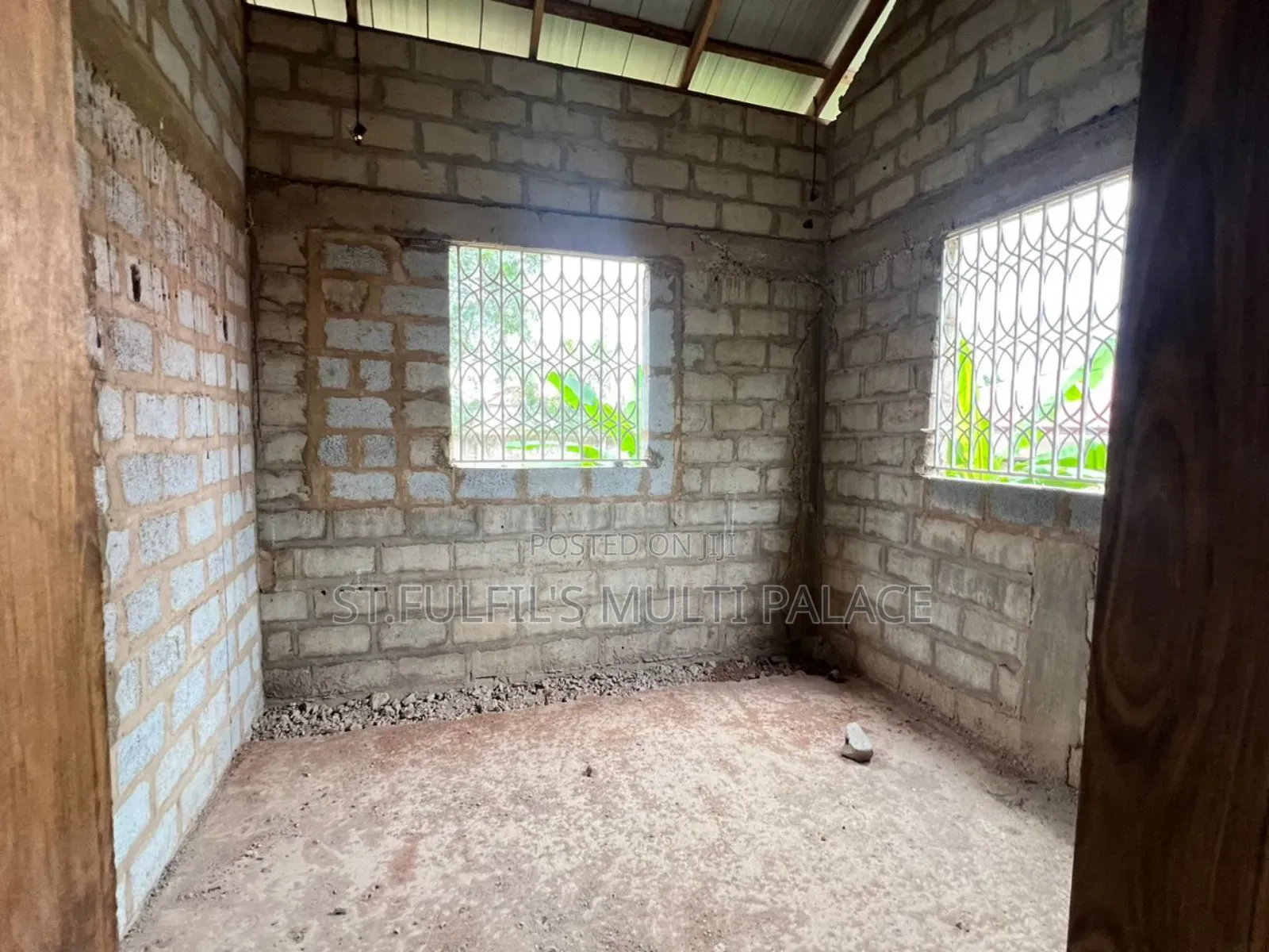 5bdrm House in Oyarifa, Adenta for sale
