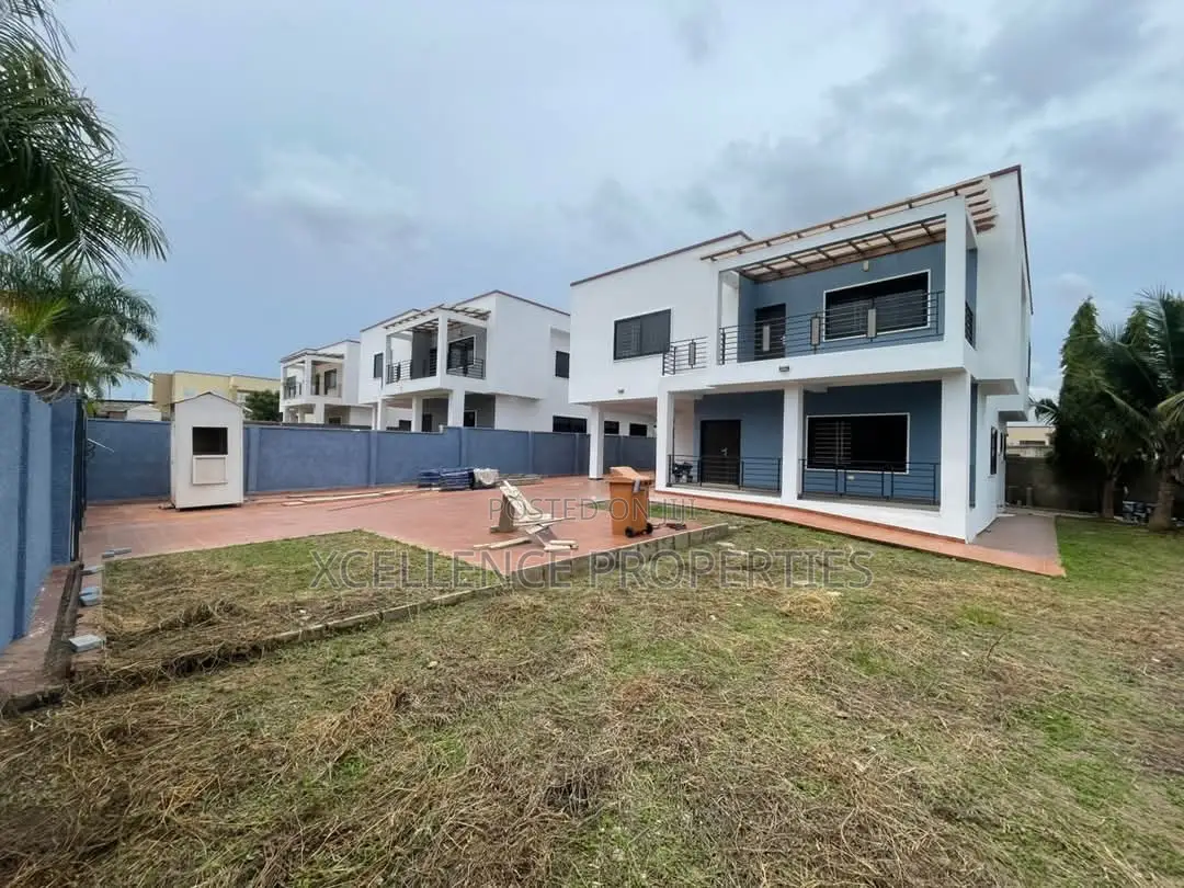 4bdrm Duplex in Xcellence Properties, East Legon for rent
