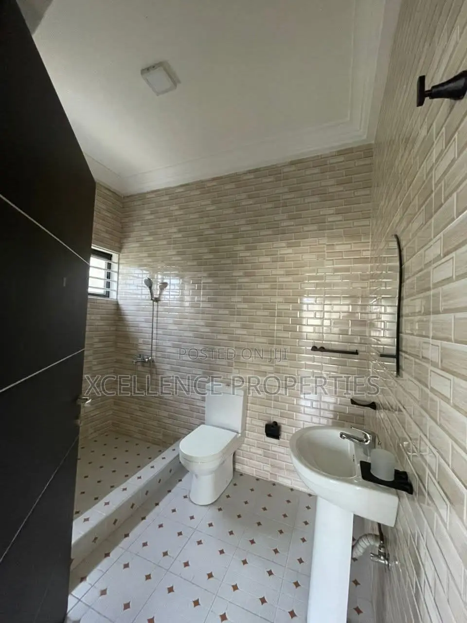 4bdrm Duplex in Xcellence Properties, East Legon for rent