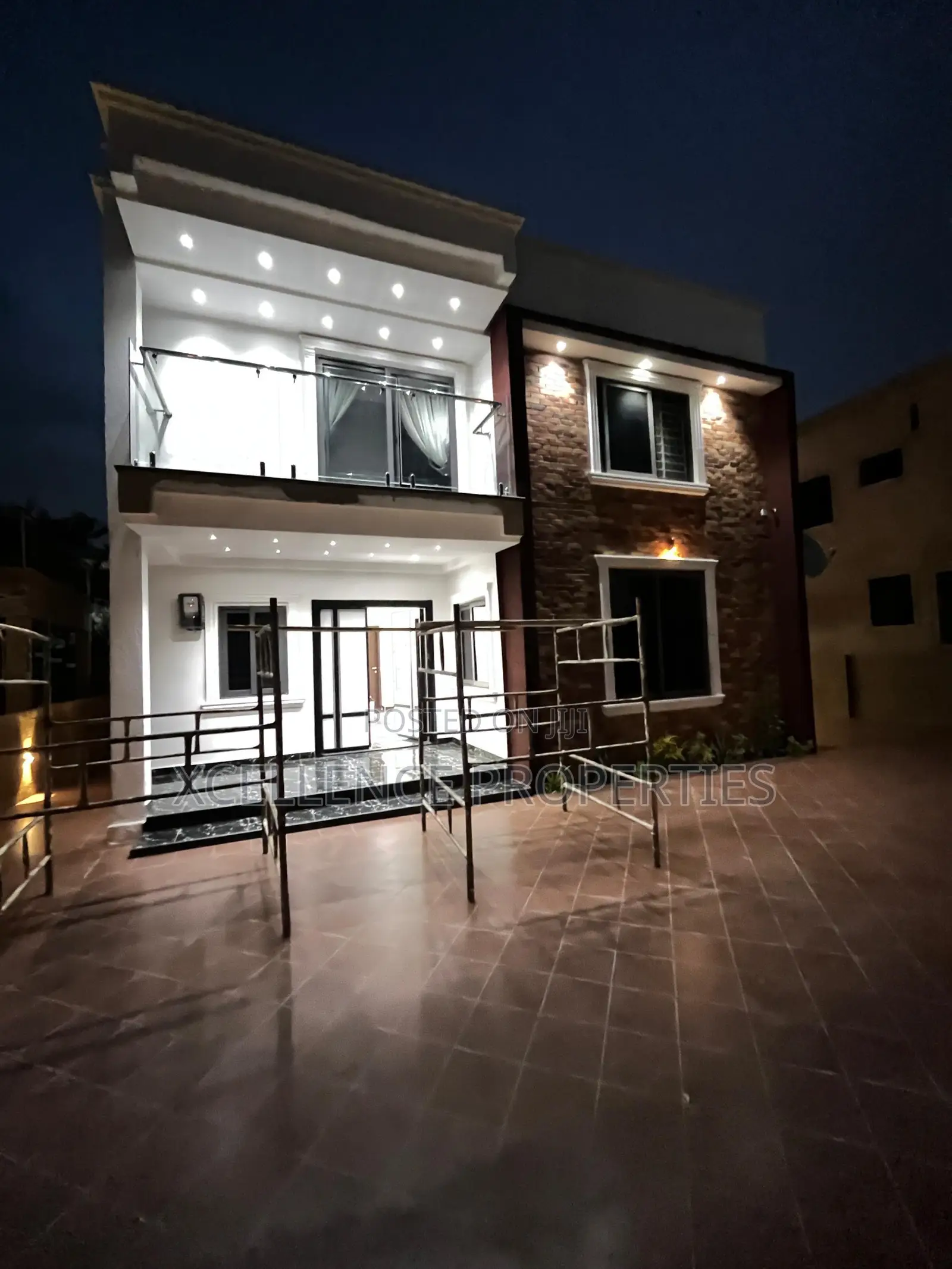 Furnished 4bdrm Duplex in Xcellence Properties, American House for rent