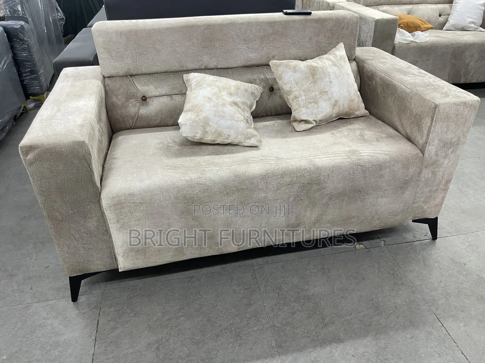2 In1 Sofa With Pillows Going for a Cool Rate