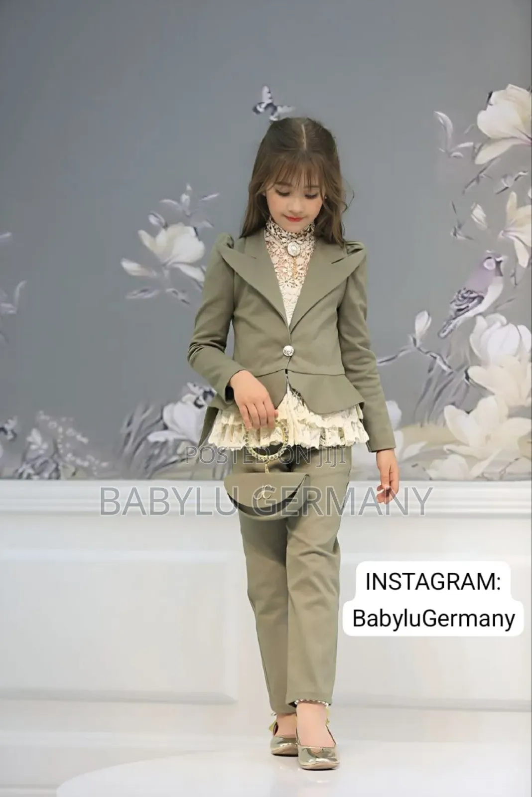 Complete Girl Suit Set ; Turkey Imported