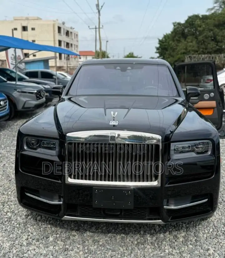 Rolls-Royce Cullinan Base 2020 Black