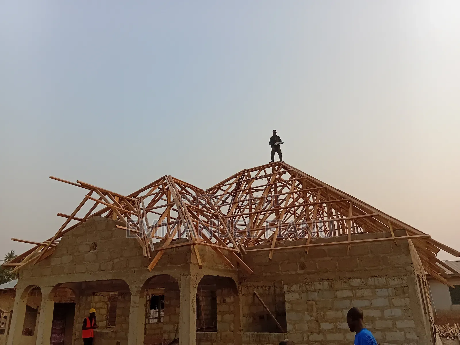 Carpenter Available in Ghana