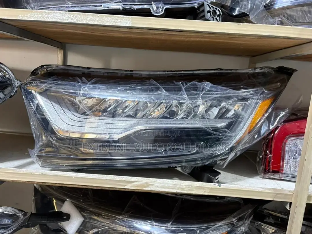 Crv 17 Headlight Touring