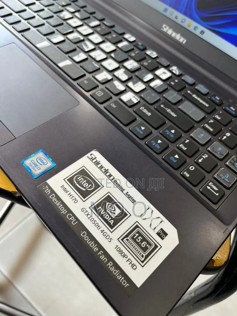 Laptop 16GB Intel Core I7 SSD 256GB
