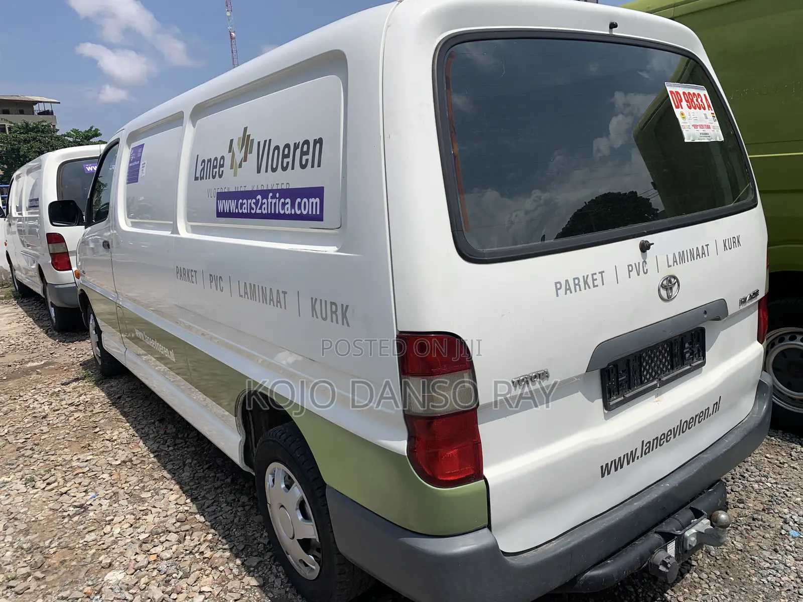 Toyota HiAce 2002 White