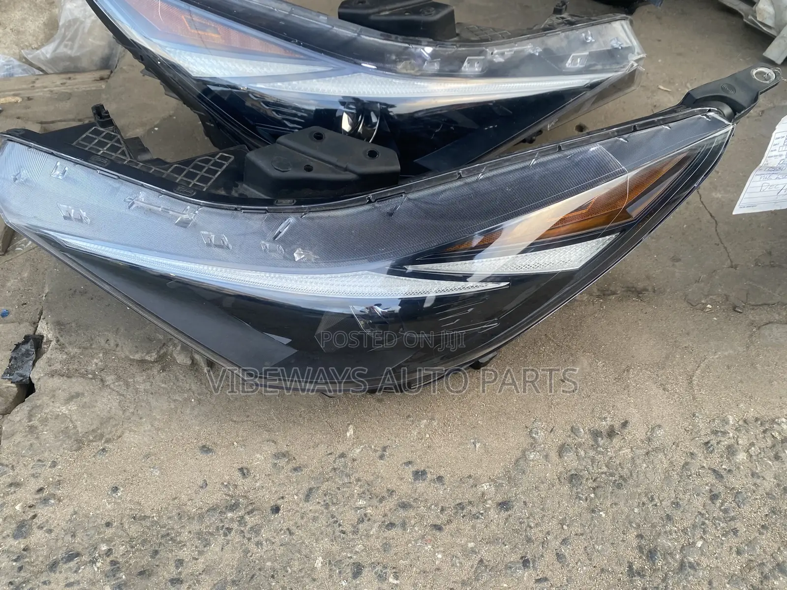 Hyundai Elentra 2021-2023 Original Headlights Used