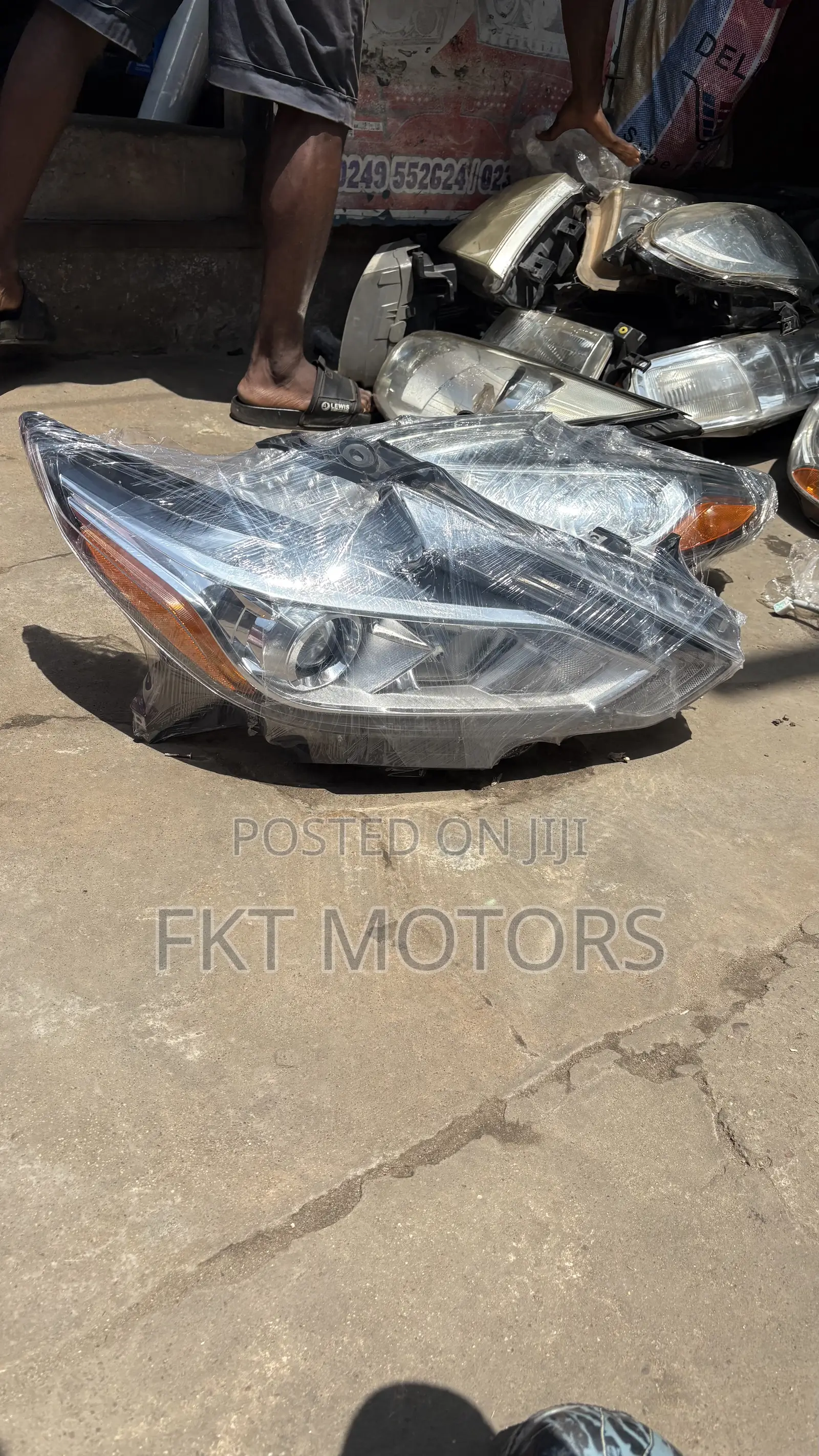 Nissan Altima Headlight 2014,2015,2016,2017,2018,2019