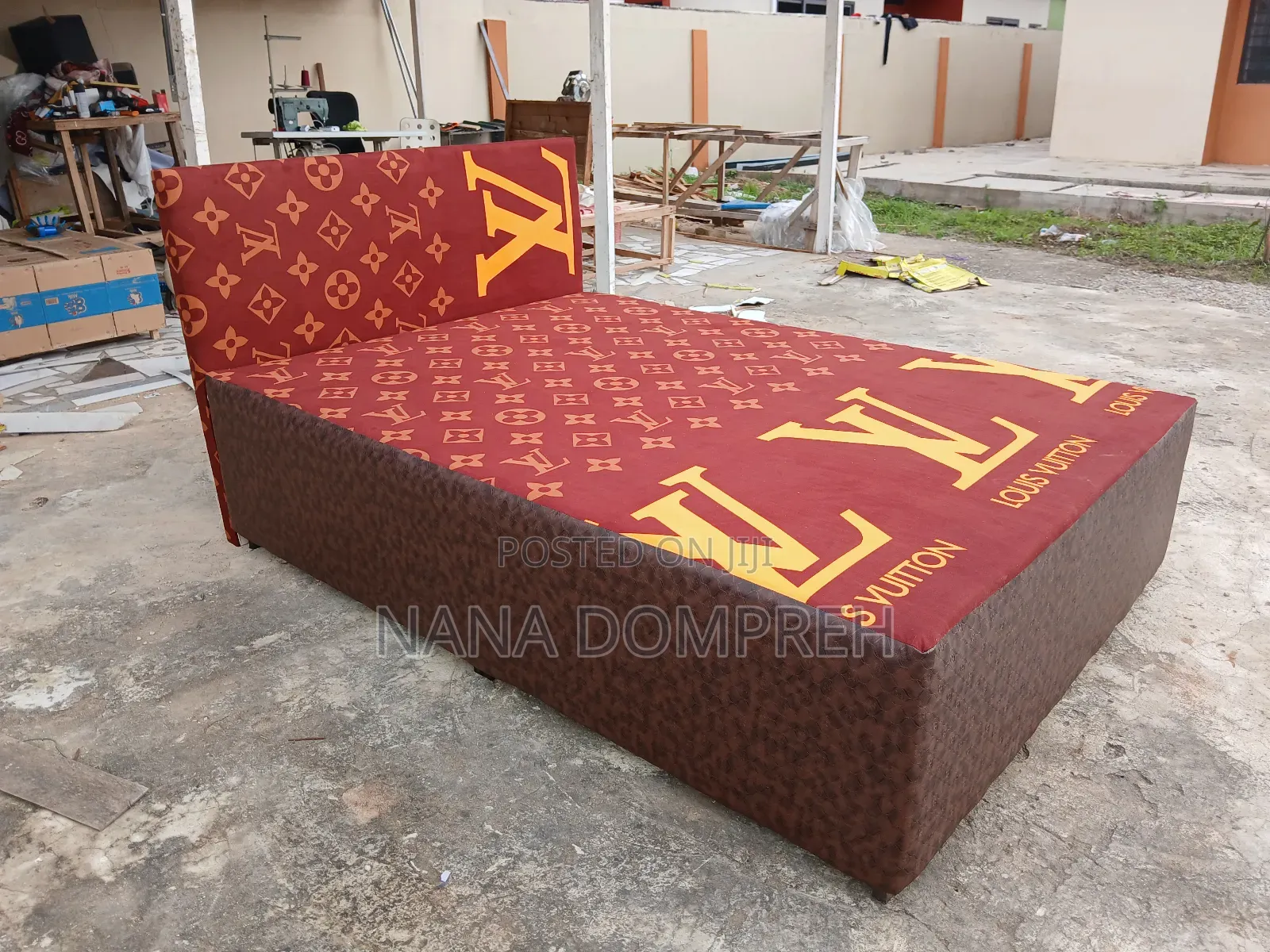 Double Bed4