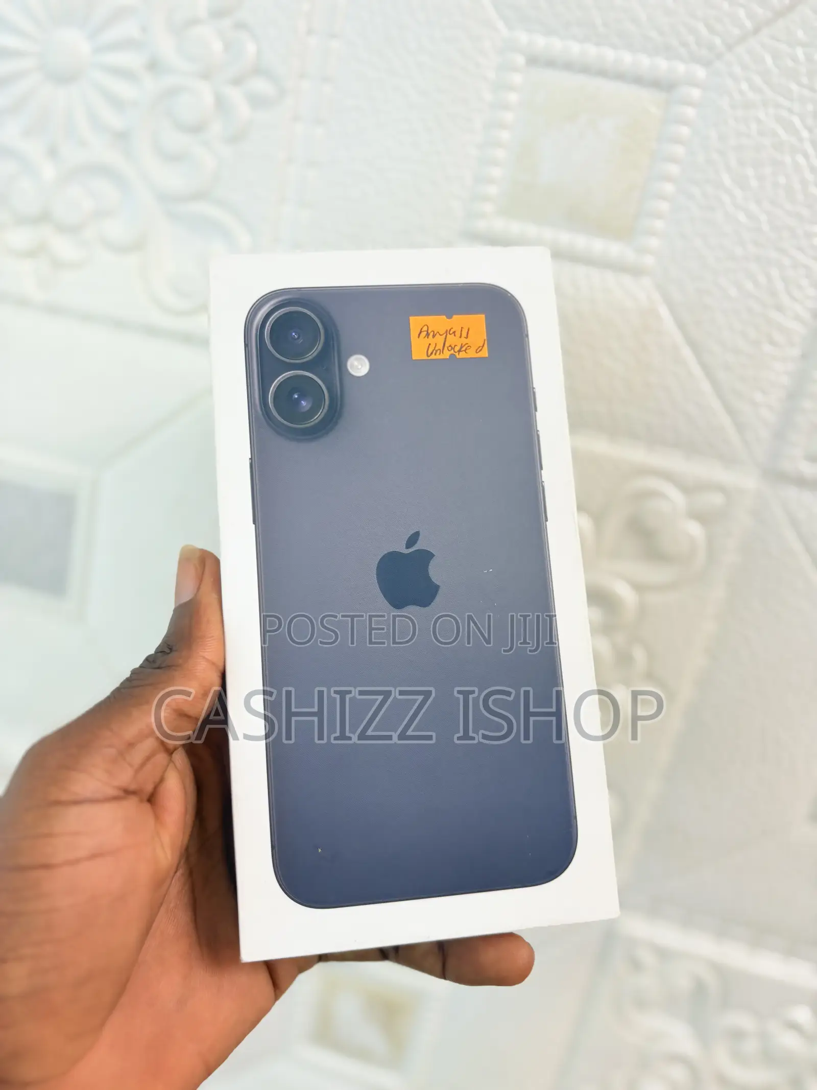 New Apple iPhone 16 Plus 256 GB Black