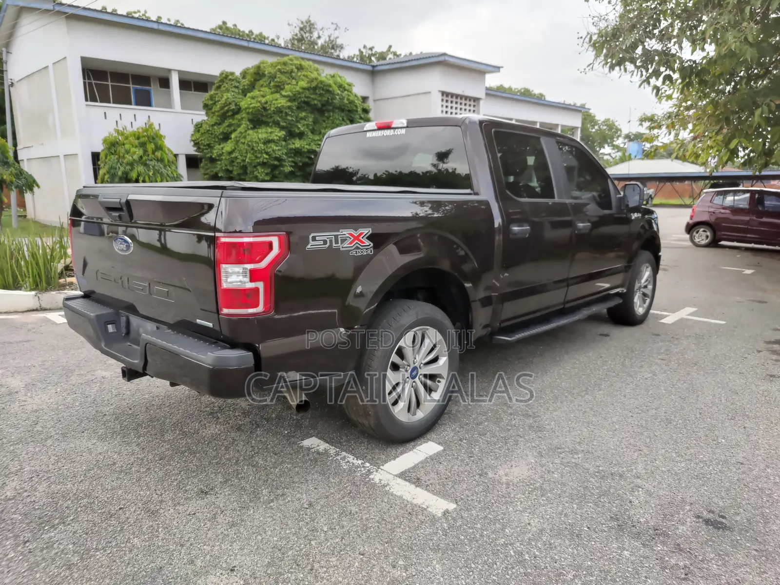 Ford F-150 Lariat 4x4 SuperCrew Cab Styleside 5.5 ft. box 145 in. WB