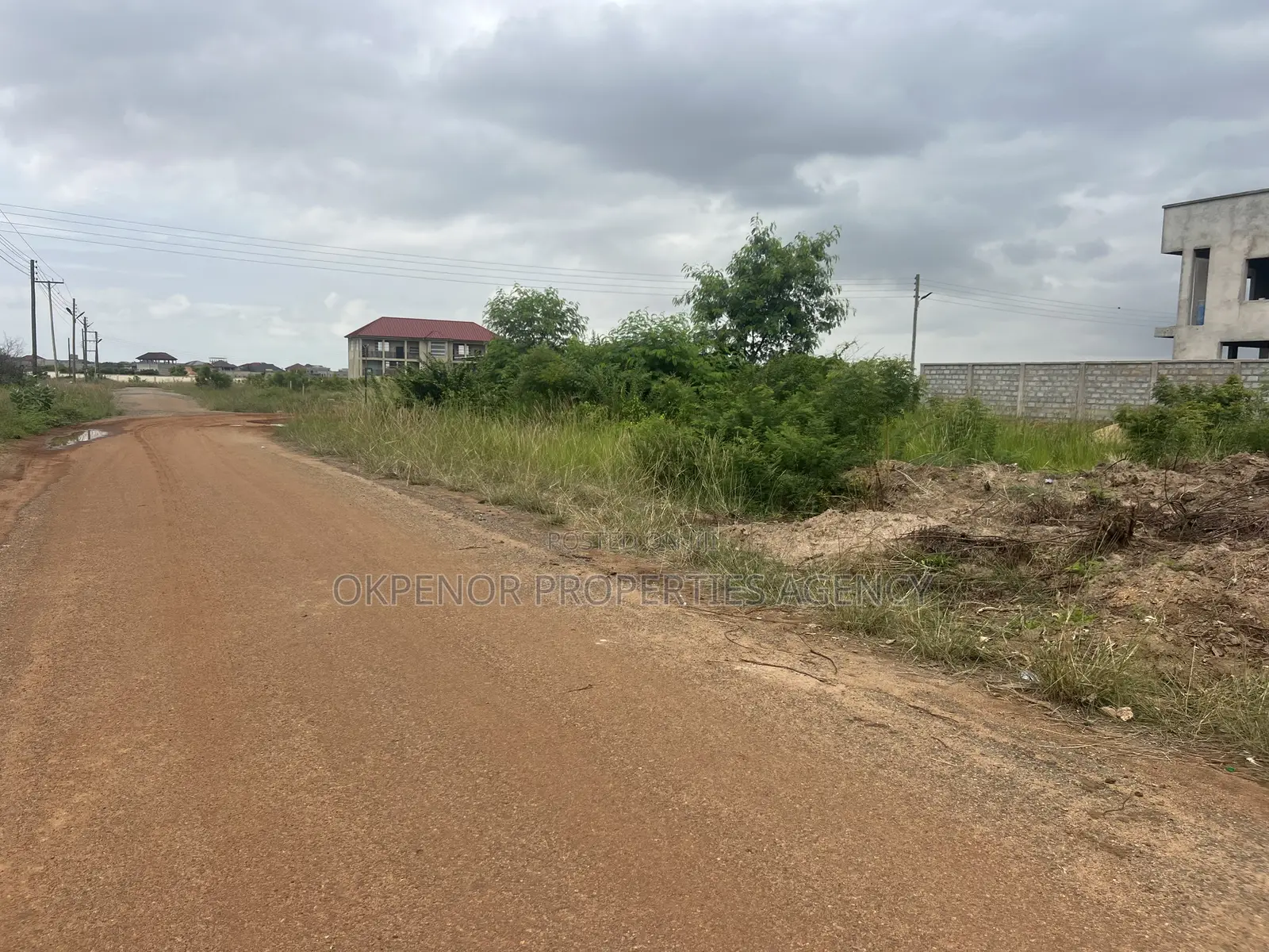 1plot for Sale at Tema Com24
