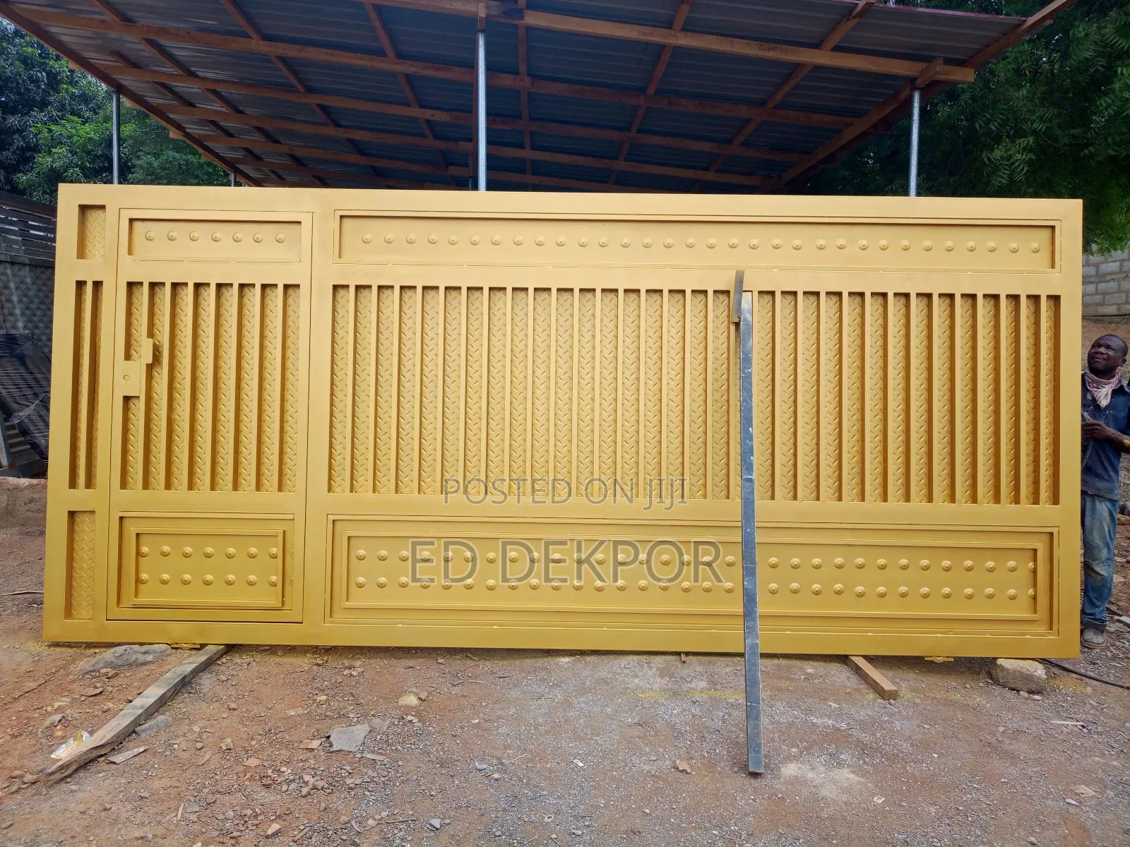 Gold Design Gate