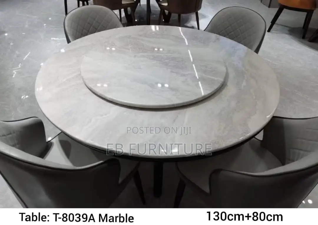 Mable Dining With Four Chairs