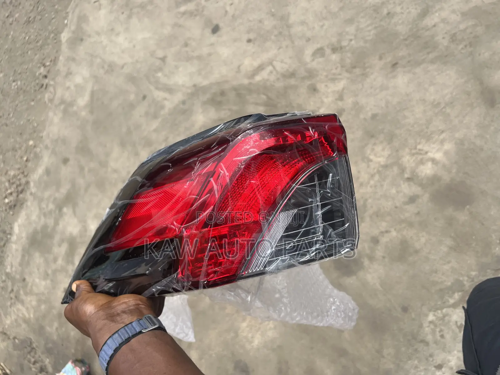 2019,2020,2021,2022,2023,2024,2025 Taillight For Toyota Rav4