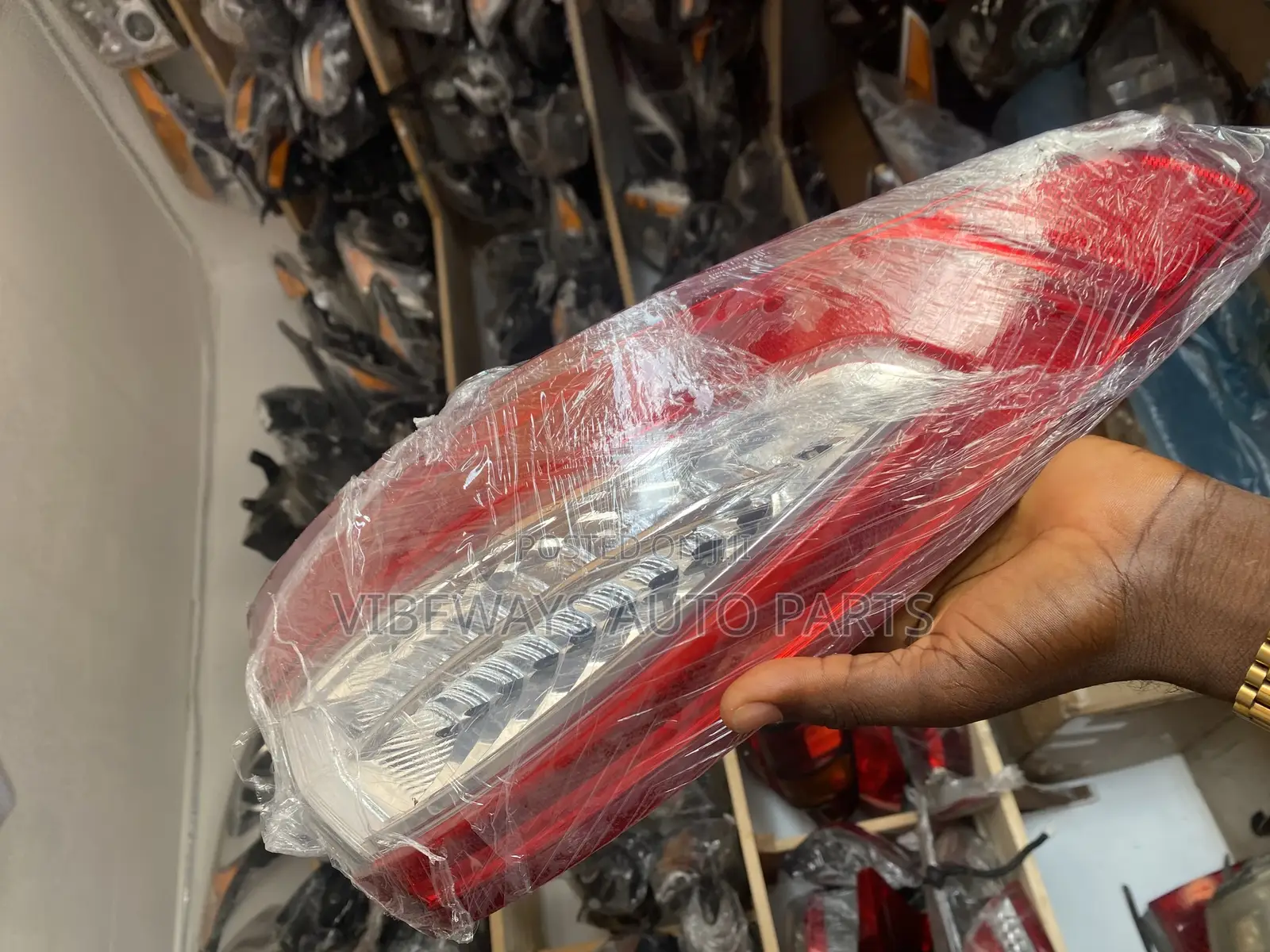 Ford Fusion 2013,2014,2015,2016 Taillight Used