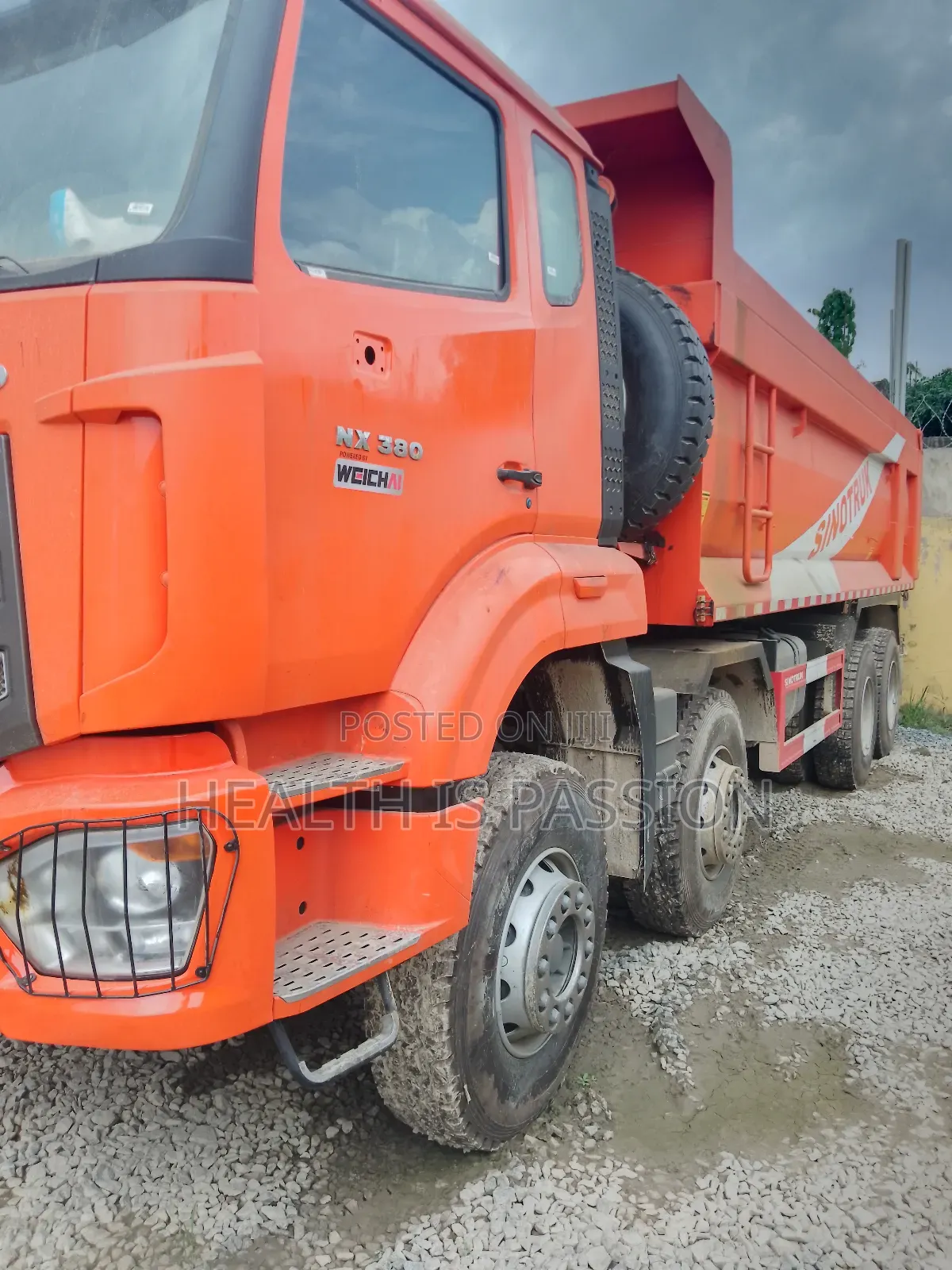 12wheel 25cubic Tipper Truck for Sale.Sinotruck
