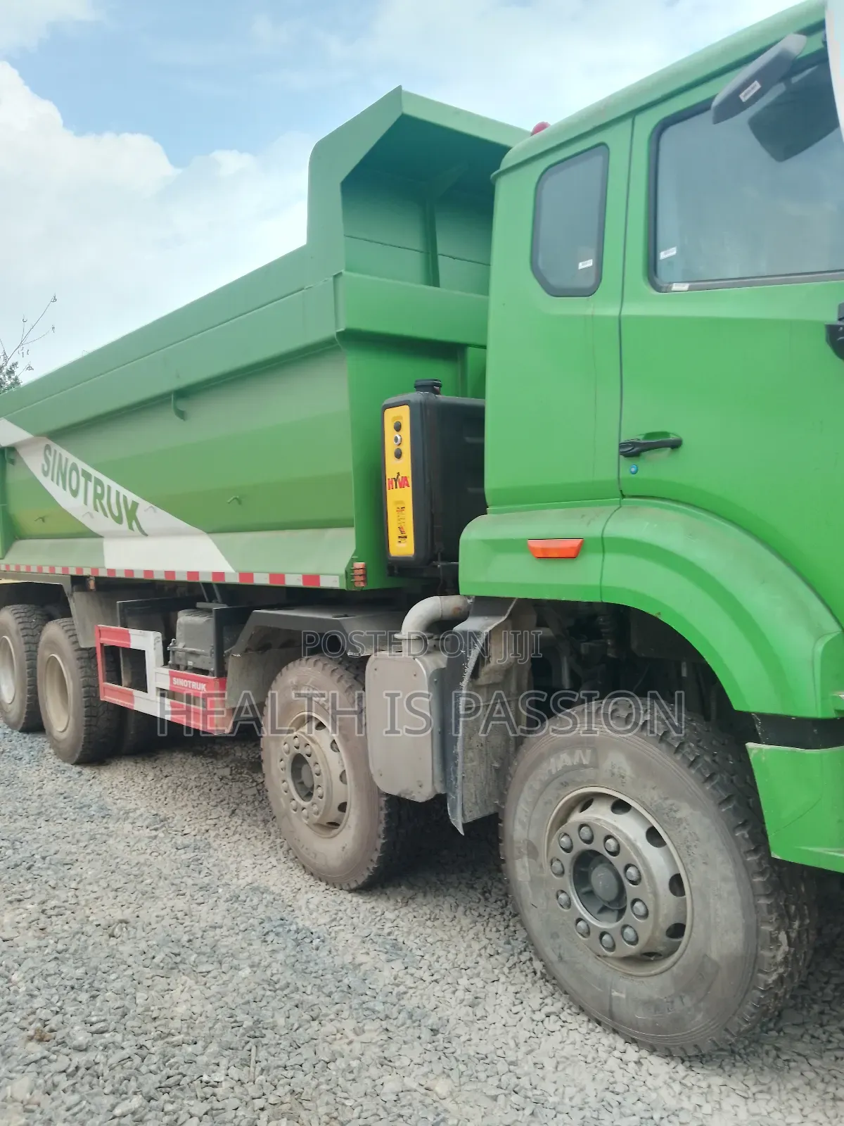 12wheel 25cubic Tipper Truck for Sale.Sinotruck