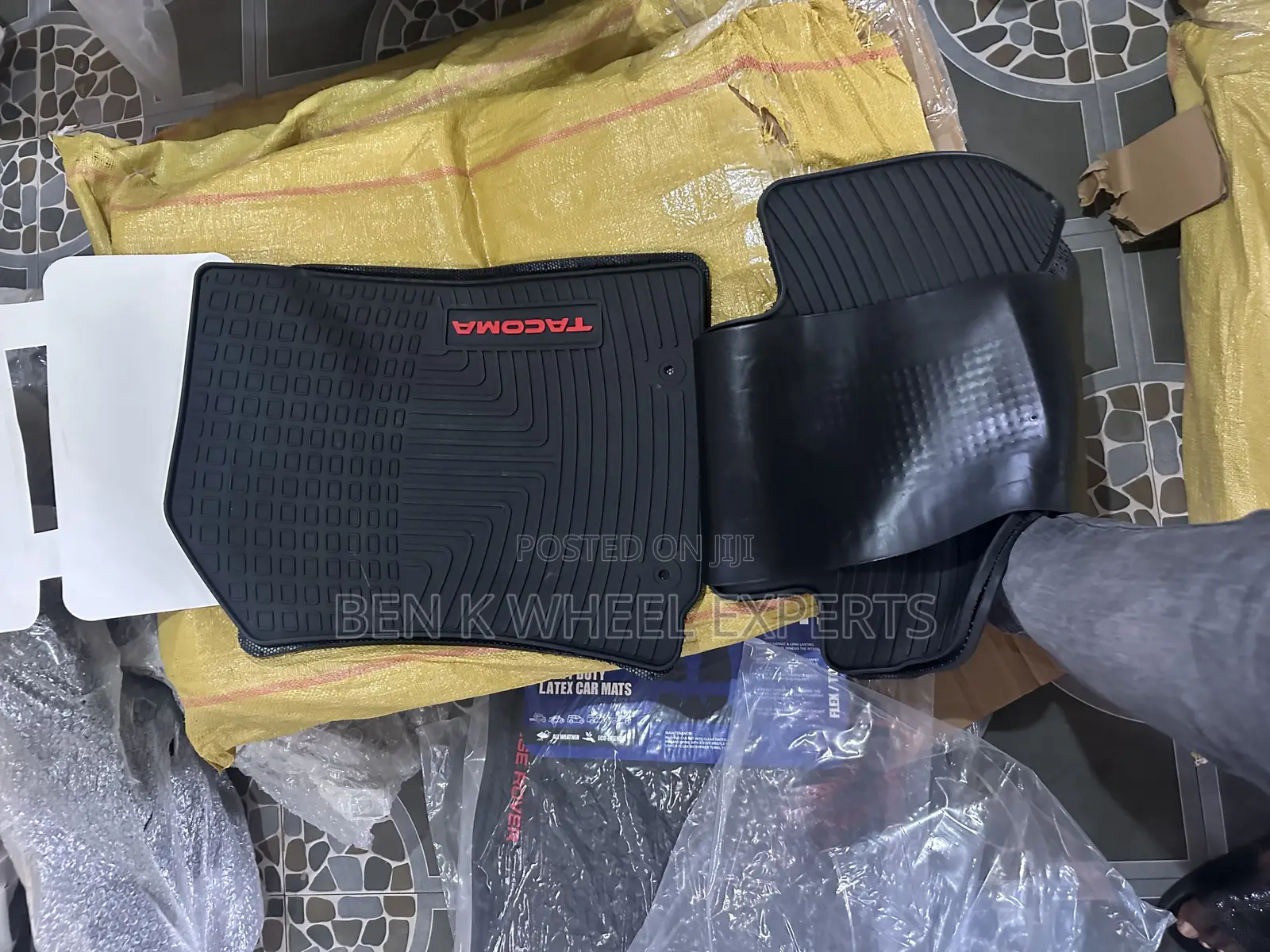 Toyota Tacoma Floor Mat Set