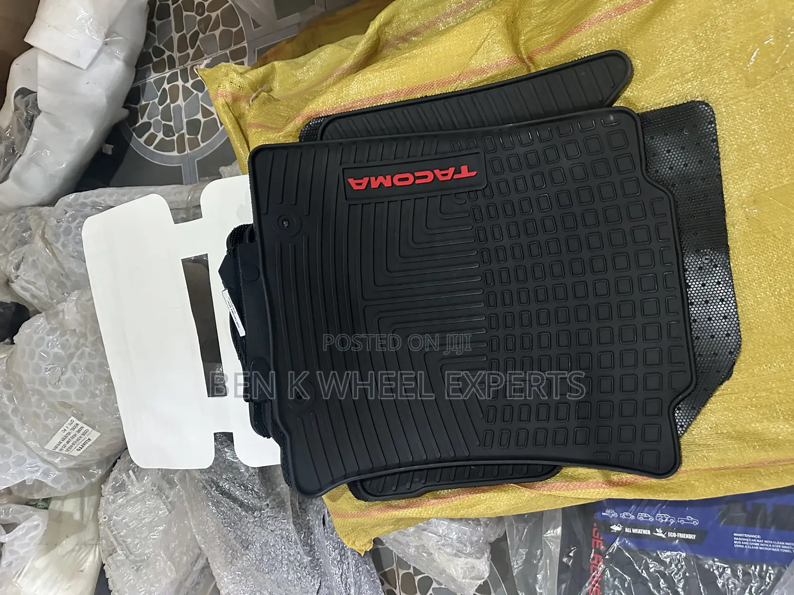 Toyota Tacoma Floor Mat Set
