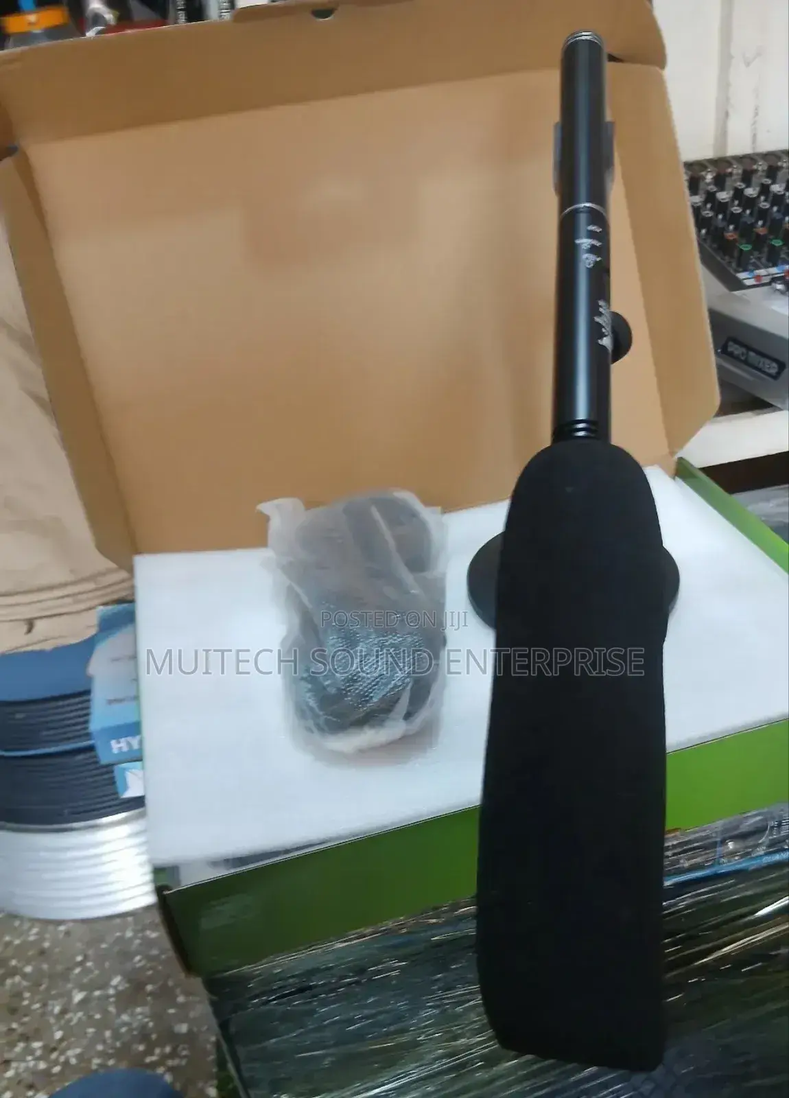 Condenser Microphone