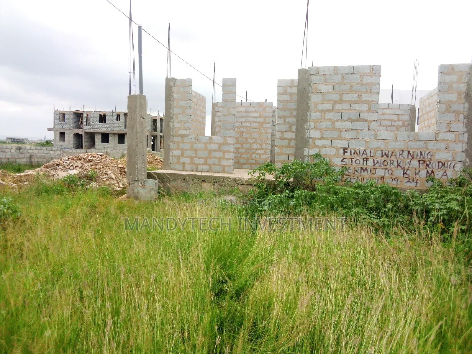 Unique 3 Bedroom Uncompleted House - Katamanso