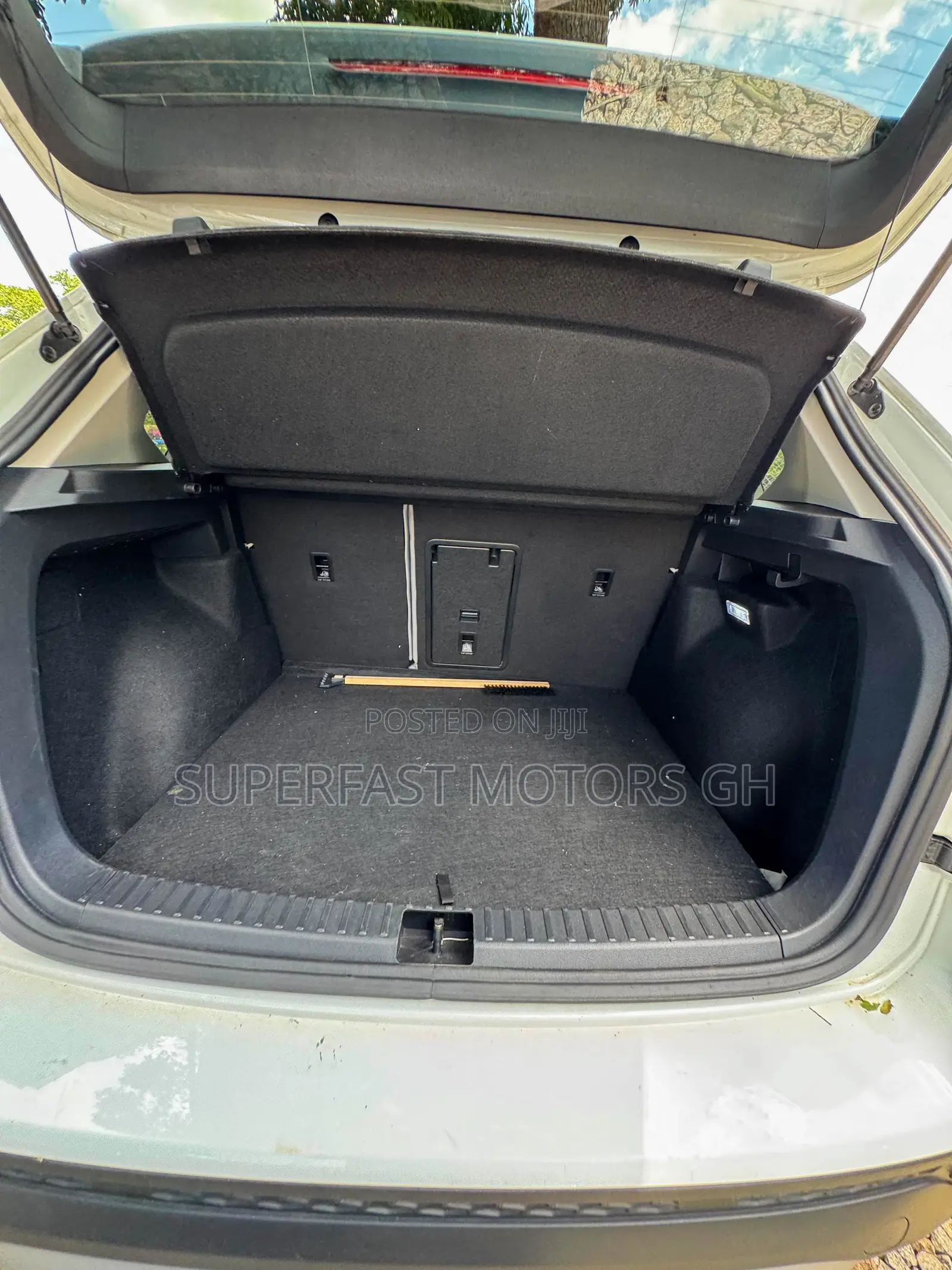 Volkswagen Taos 2024 White
