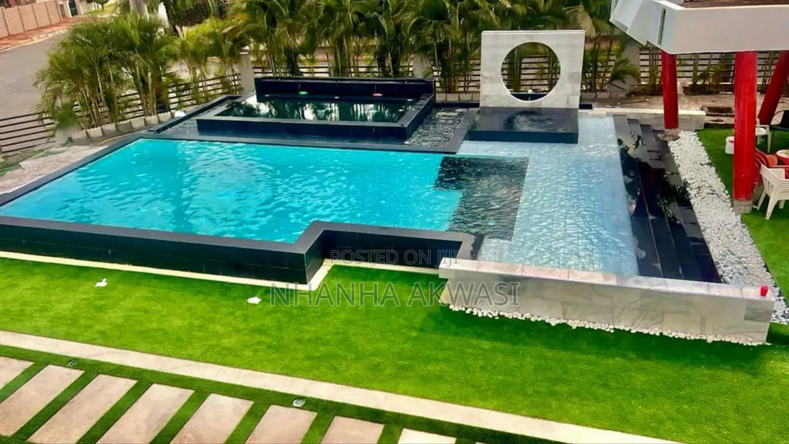 5bdrm House in Airport Hills, Tema Metropolitan for sale