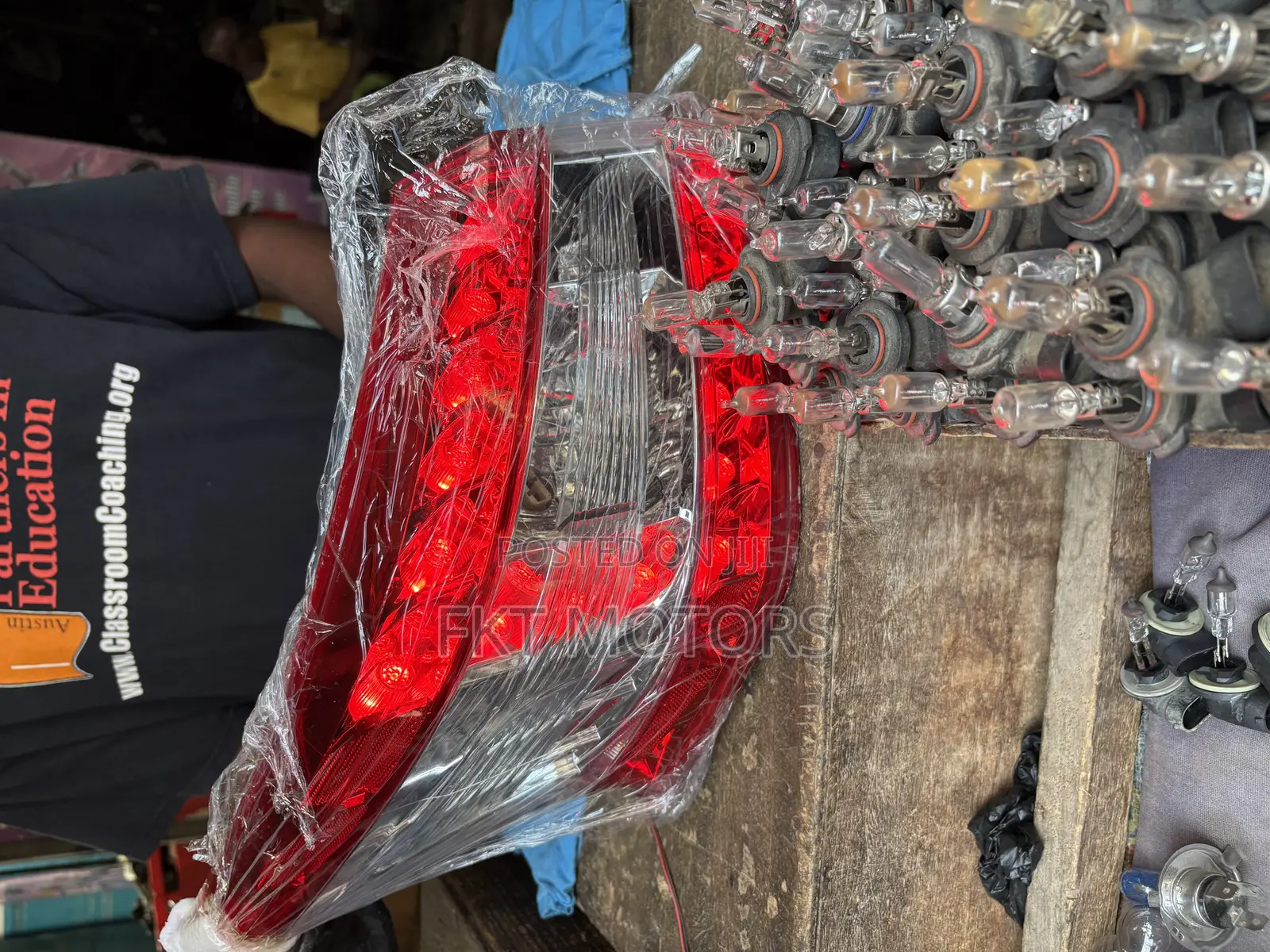 Nissan Sentra Taillight 2012,2013,2014,2015,2016,2017