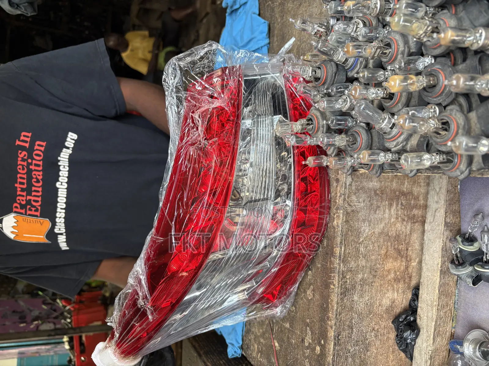 Nissan Sentra Taillight 2012,2013,2014,2015,2016,2017