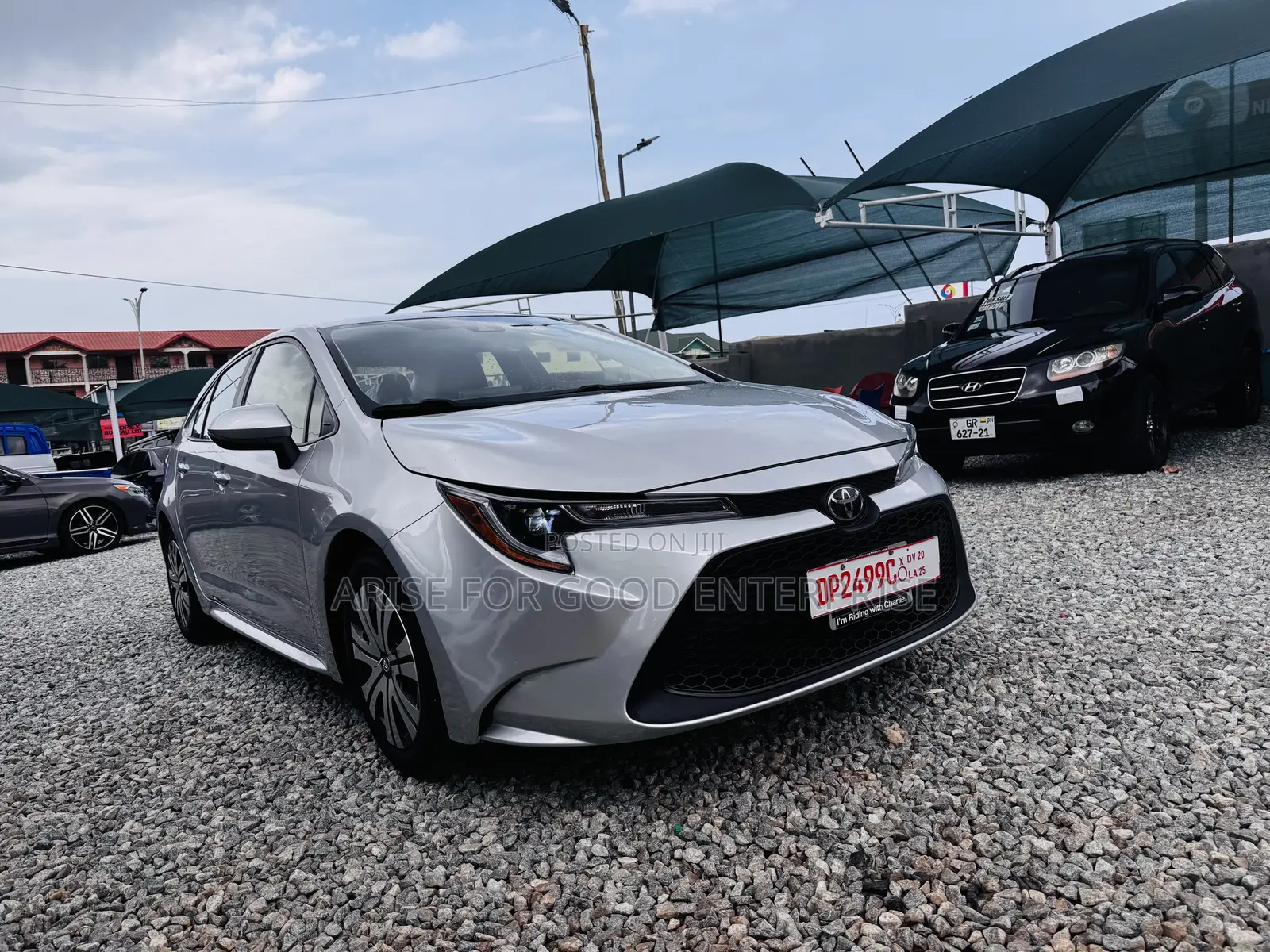 Toyota Corolla LE 2020 Silver