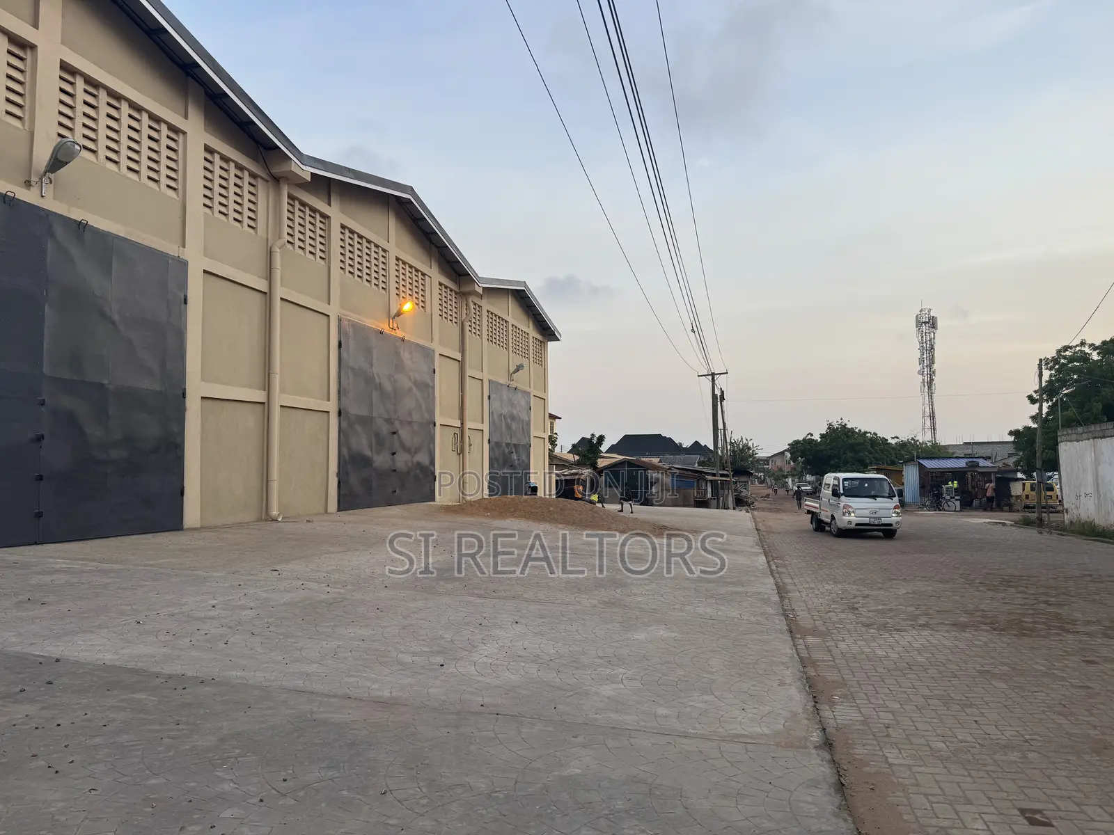 Warehouse in Spintex for Rent