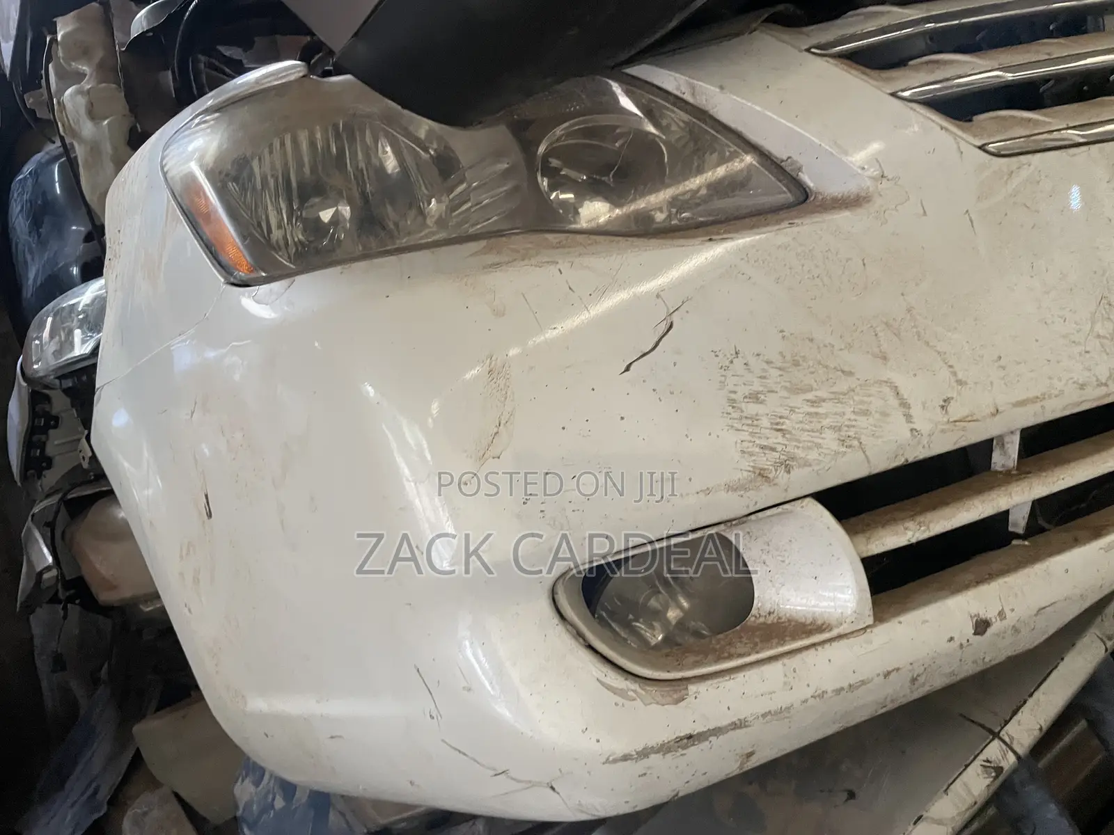 Toyota Avalone (2008-2013) Front Cut Available