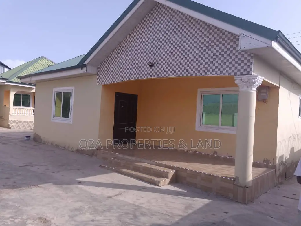 2bdrm House in Kasoa, Awutu Senya West for sale