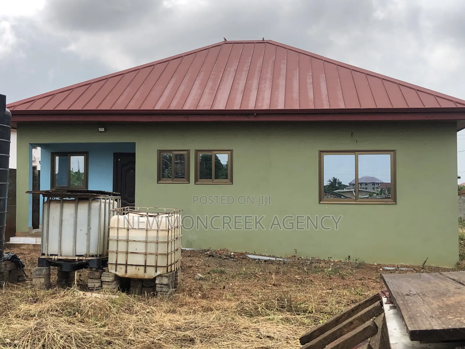2bdrm Bungalow in Amrahia Toll Booth, Malejor for sale