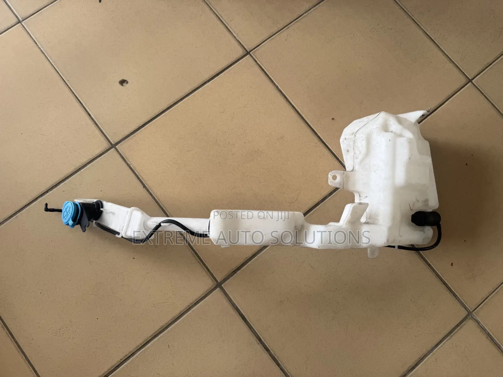 22-23 Honda Civic Windshield Washer Reservoir Tank Bottle