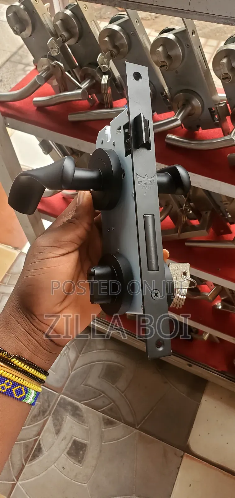 Separate Quality Black Lock