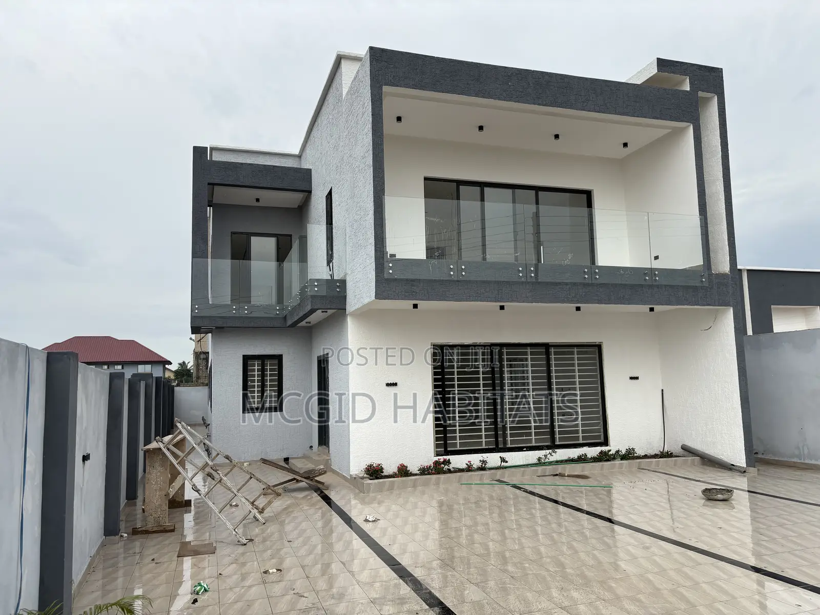 3bdrm House in Oyarifa Mall Area for sale