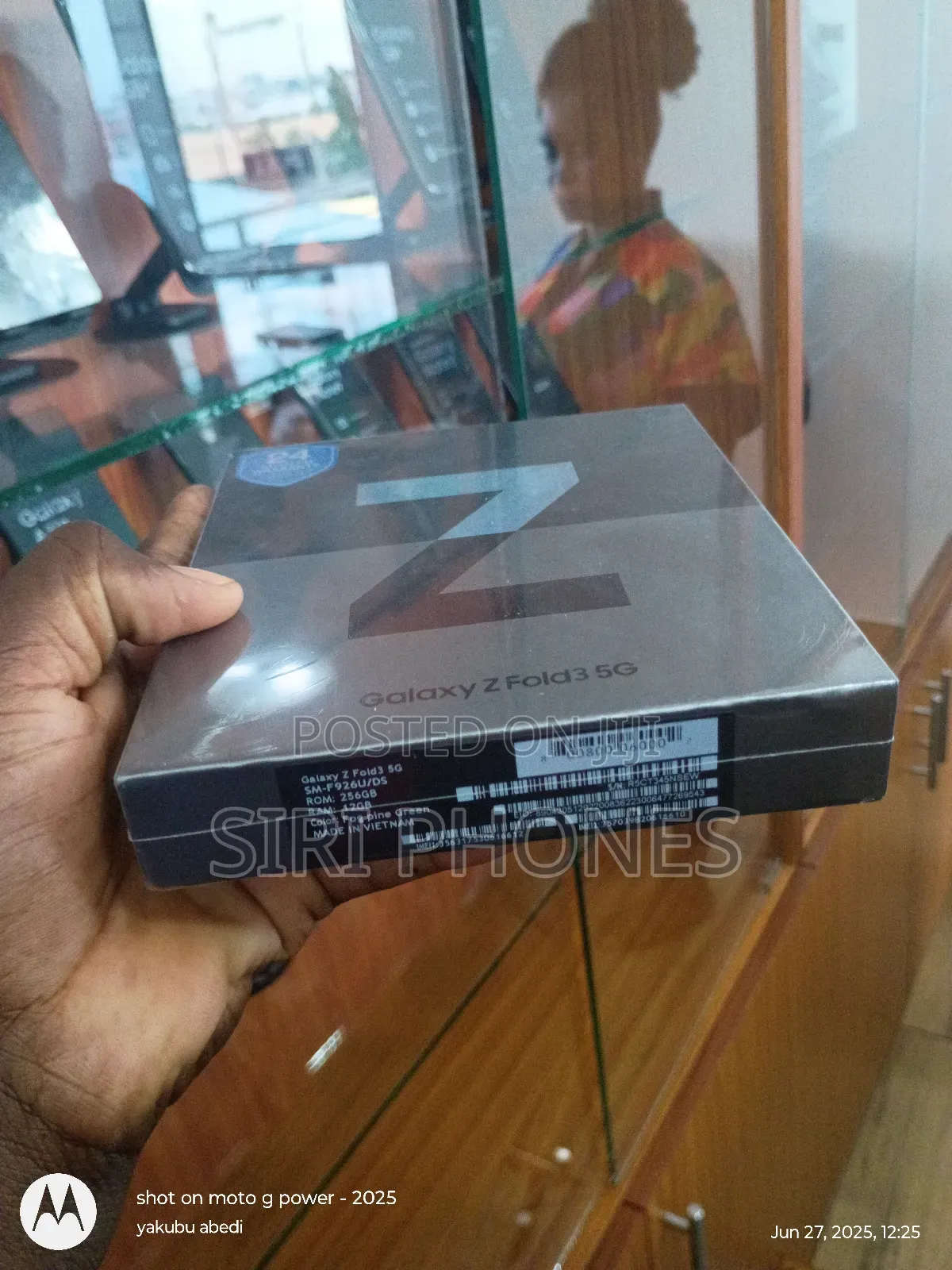 New Samsung Galaxy Z Fold 3 256 GB Green