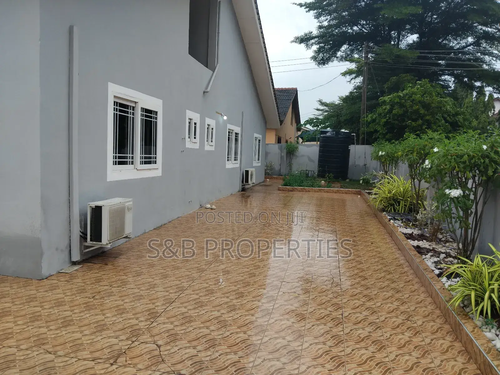 Furnished 3bdrm House in Devtraco, Spintex for rent