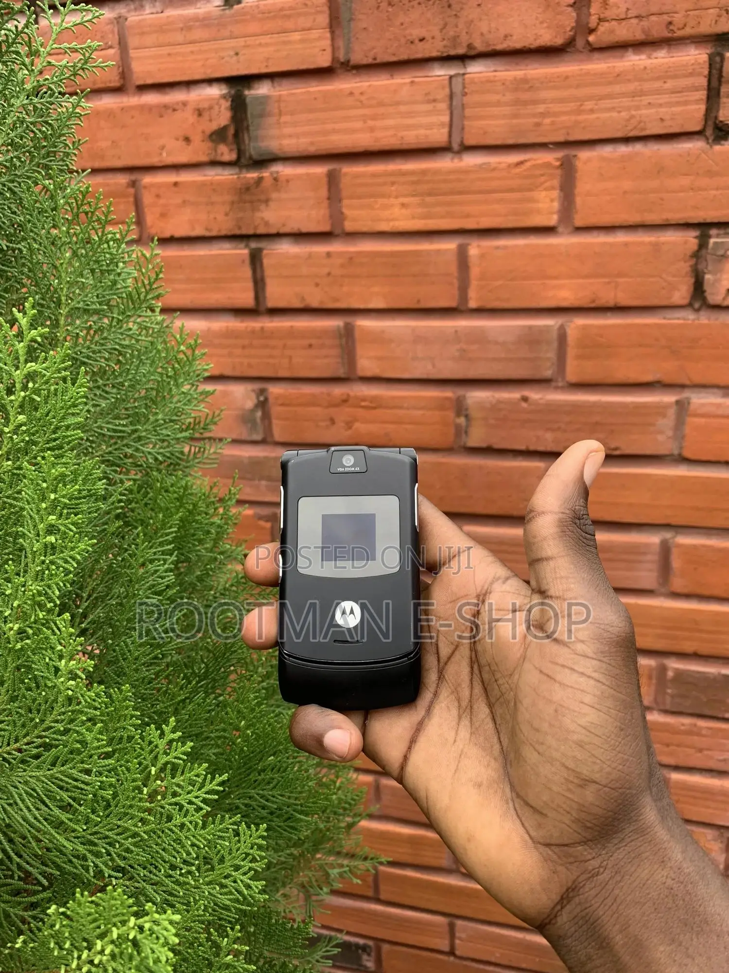 New Motorola RAZR V3 Black